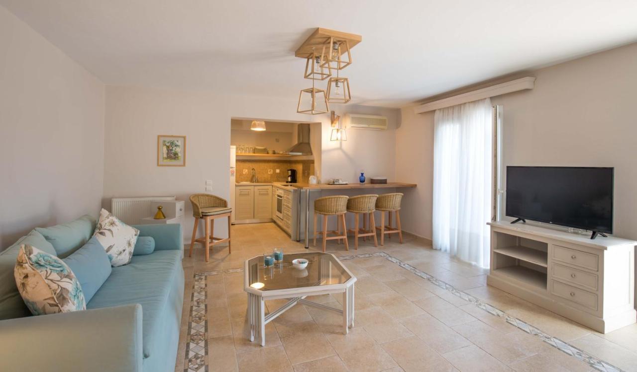 Tierra Verde, Luxury Retreat With 3 Acres Lush Garden Tsilivi  Bagian luar foto
